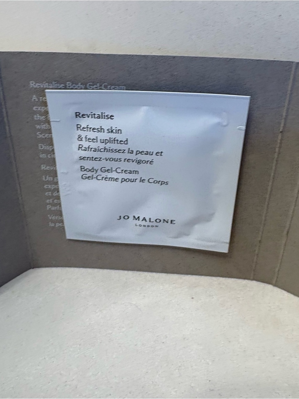 Jo Malone Care Collection Sample Gift Set with Cream Bag and gift box - Picture 4 of 11